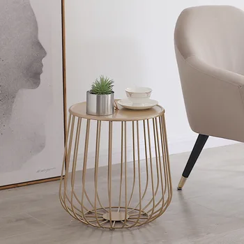 2020 Nordic Metal Art Creative Simple Sofa Coffee Table Metal Living Room Office Ins Wind Milk Tea Shop Desk Мързел Sofa Tables